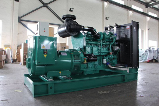 甘孜320kw康明斯柴油发电车出租_COPY_COPY